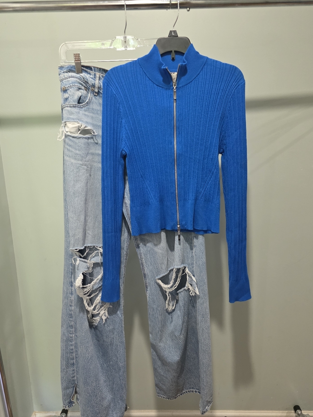 Hippie Rose Bright Blue Ribbed Zip-Front Sweater Sz Small